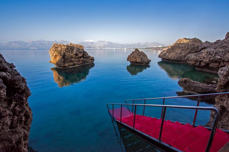 Antalya utazás Ramada Plaza Antalya