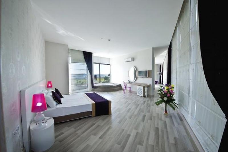 Side utazás Raymar Resort & Aqua Hotel