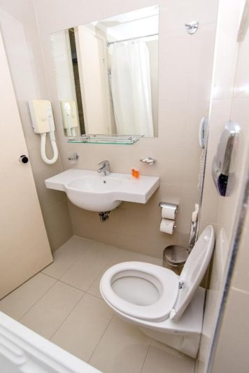 Rodosz utazás Riviera Hotel