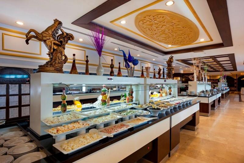 Side utazás Roma Beach Resort Hotel