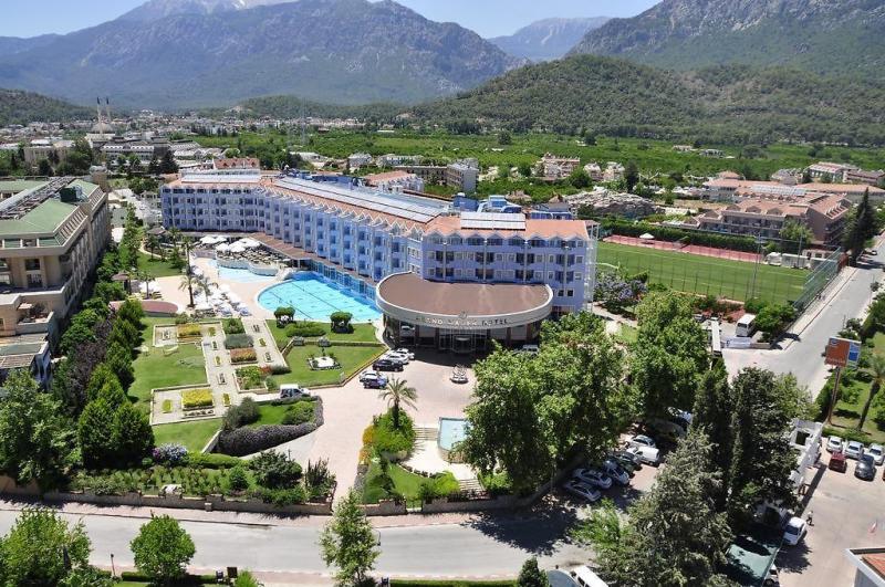 Kemer utazás Rox Royal Hotel