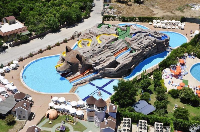 Kemer utazás Rox Royal Hotel