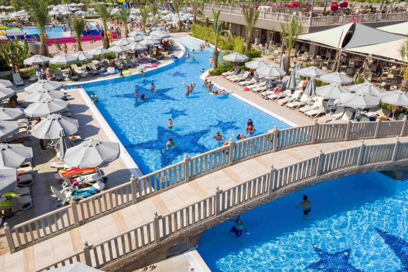 Antalya utazás Royal Seginus