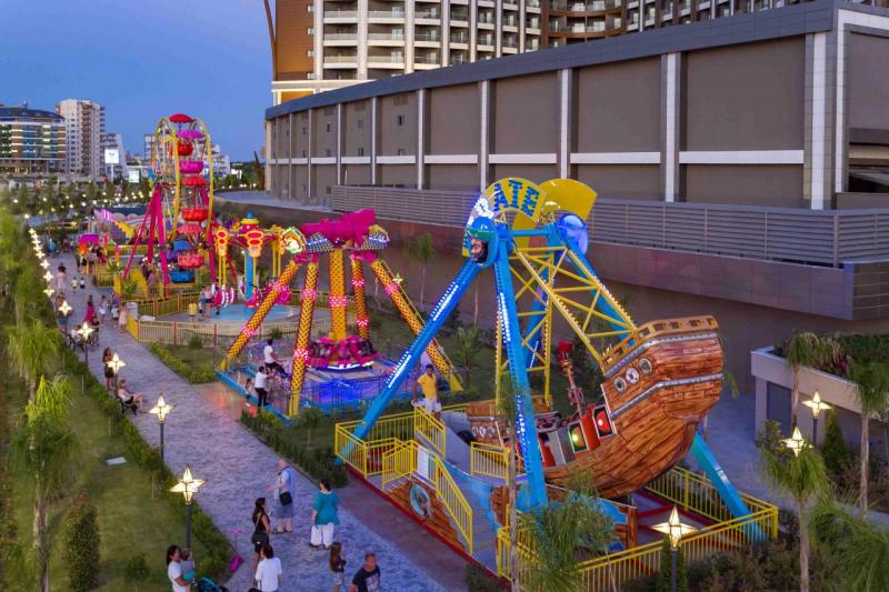 Antalya utazás Royal Seginus