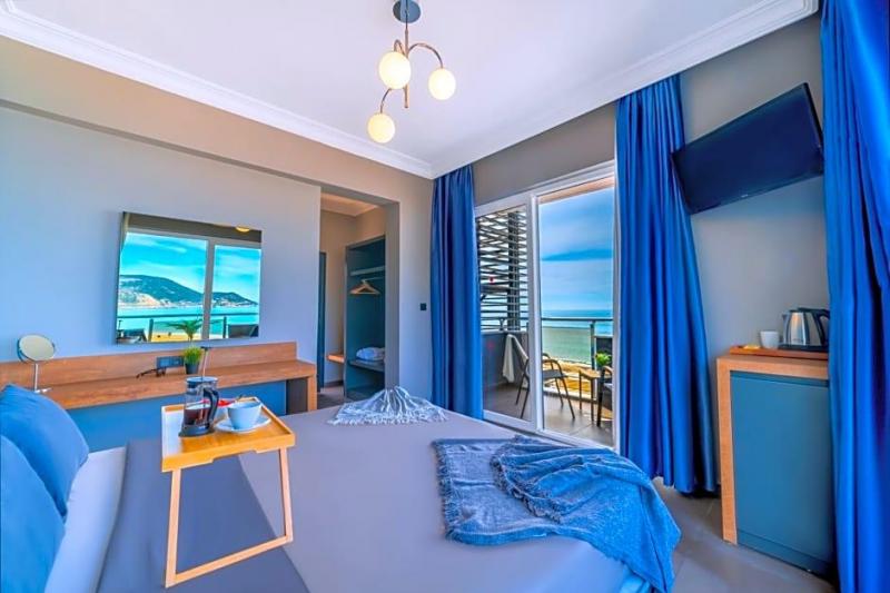 Alanya utazás Royalisa Palmiye Beach