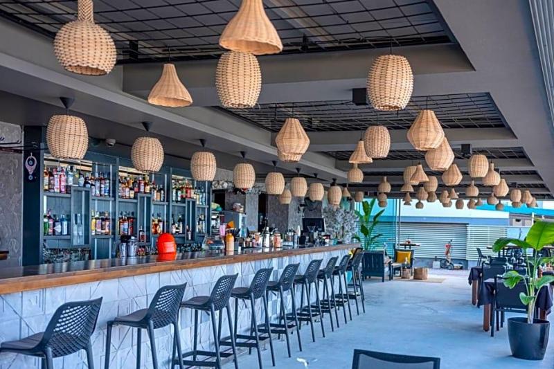 Alanya utazás Royalisa Palmiye Beach