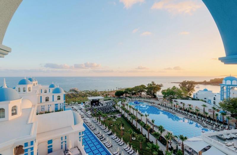 Alanya utazás Rubi Platinum Hotel