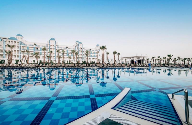 Alanya utazás Rubi Platinum Hotel