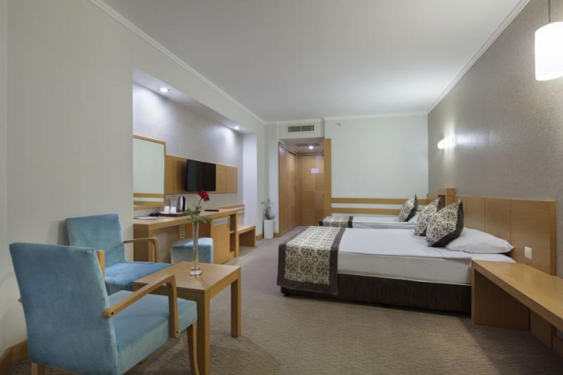 Alanya utazás Saphir Resort & Spa Hotel