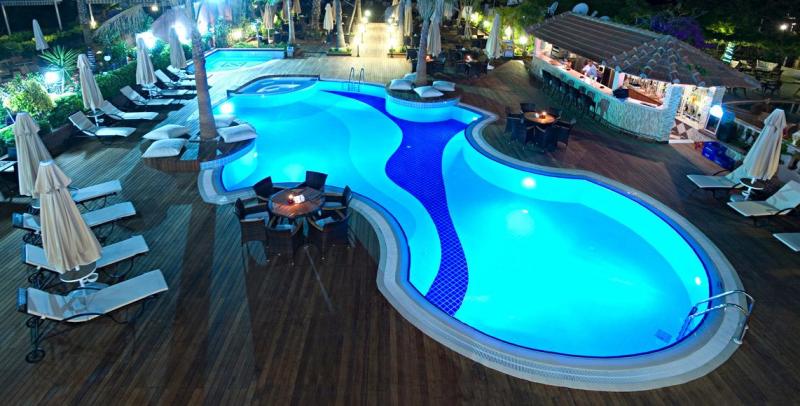 Alanya utazás Savk Hotel