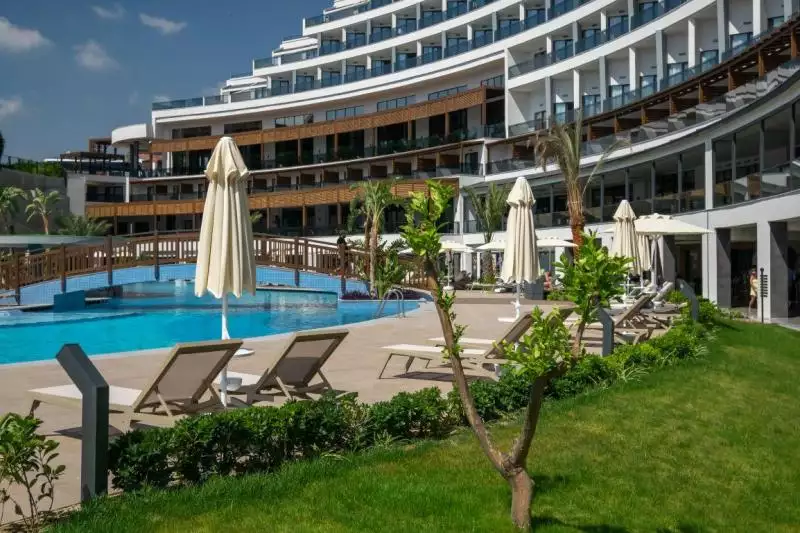 Seaden Quality Resort & Spa Side