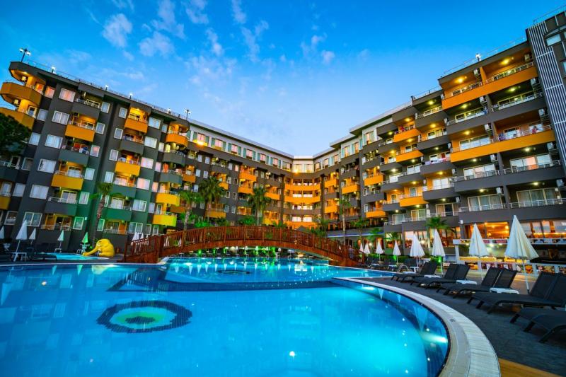 Alanya utazás Senza Grand Santana Hotel