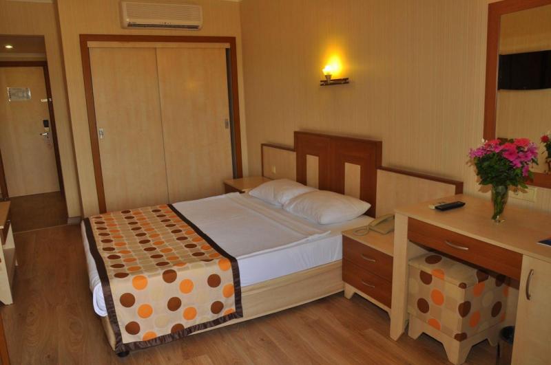 Alanya utazás Stella Beach