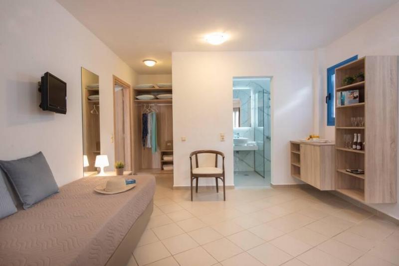 Kréta Hersonissos utazás Sunshine Village