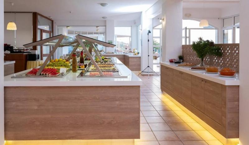 Kréta Hersonissos utazás Sunshine Village