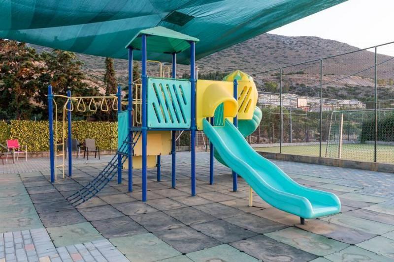 Kréta Hersonissos utazás Sunshine Village