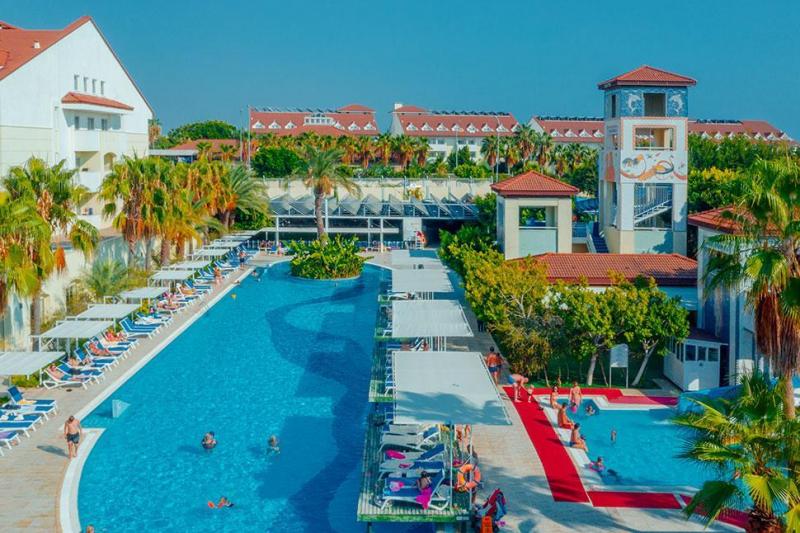 Side utazás Sural Resort Hotel