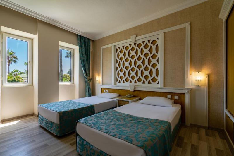 Alanya utazás The Garden Beach Hotel