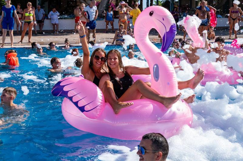 Alanya utazás The Garden Beach Hotel