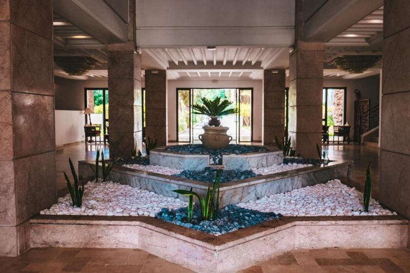 Hammamet utazás The Orangers Beach Resort & Bungalows