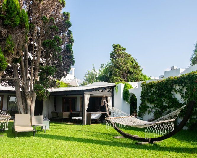 Hammamet utazás The Orangers Beach Resort & Bungalows