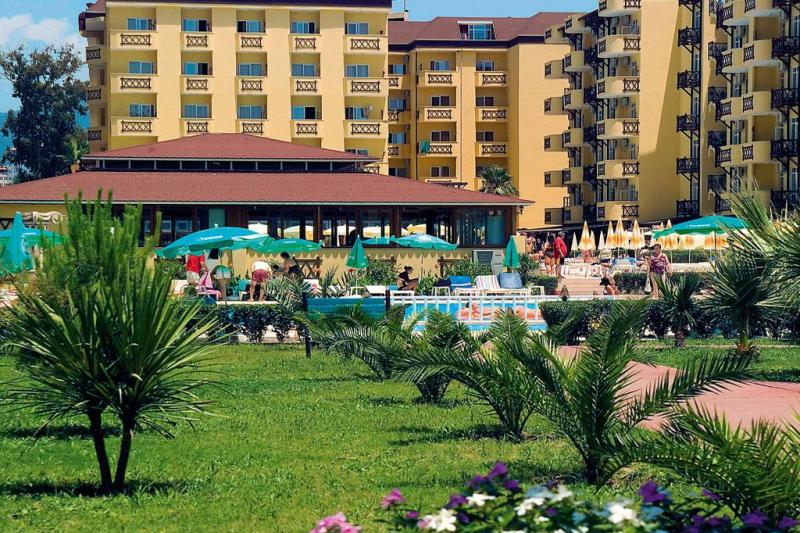 Alanya utazás Titan Garden Hotel