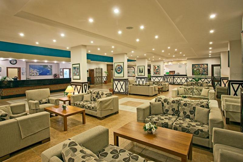 Alanya utazás Titan Garden Hotel