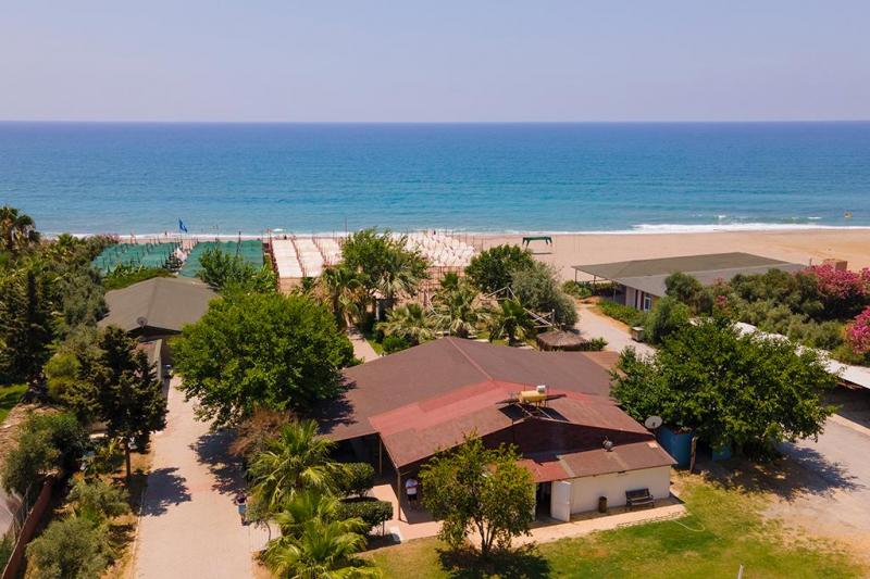 Alanya utazás Titan Select Hotel