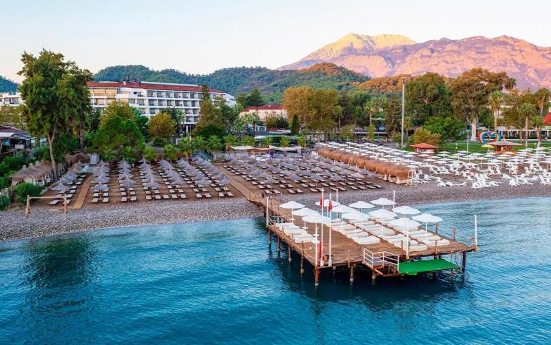 Kemer utazás Turkiz Deluxe Resort Kemer