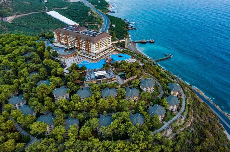 Alanya utazás Utopia World Hotel