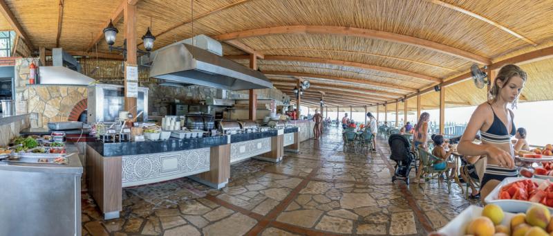 Alanya utazás Utopia World Hotel