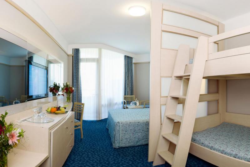 Side utazás Von Resort Golden Coast Hotel