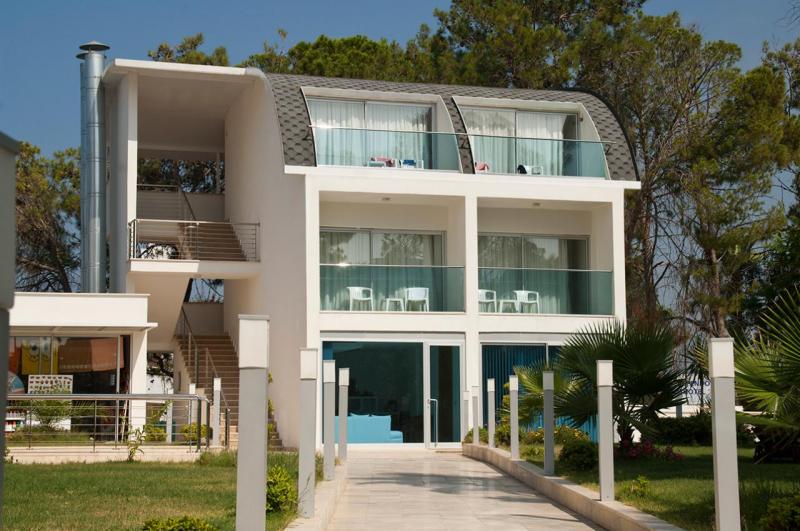 Alanya utazás Yalihan Una Hotel