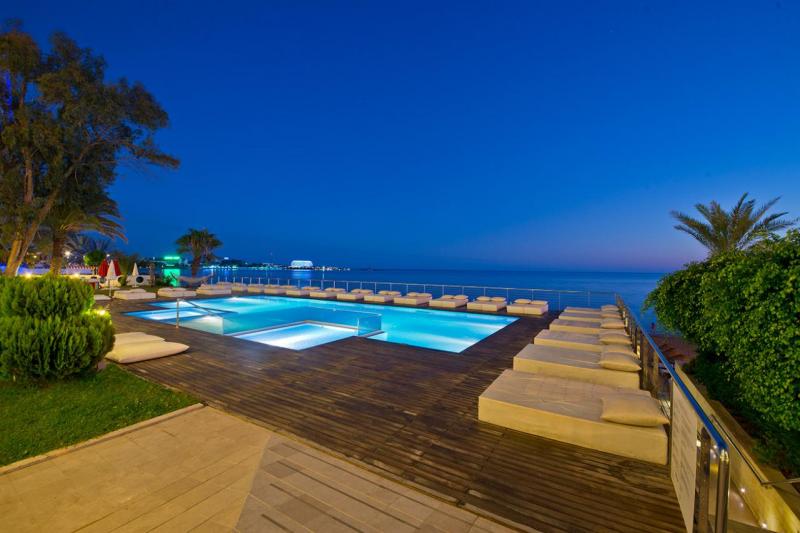 Alanya utazás Yalihan Una Hotel
