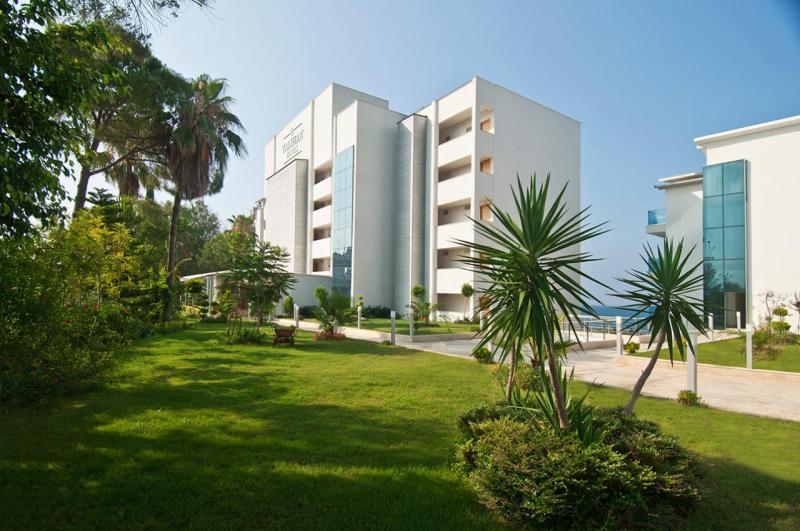 Alanya utazás Yalihan Una Hotel