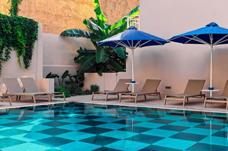 Rodosz utazás Esperia City