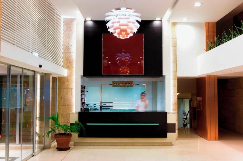 Rodosz utazás Esperia City