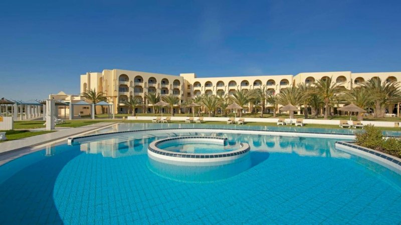 Hammamet utazás Iberostar Waves Averroes