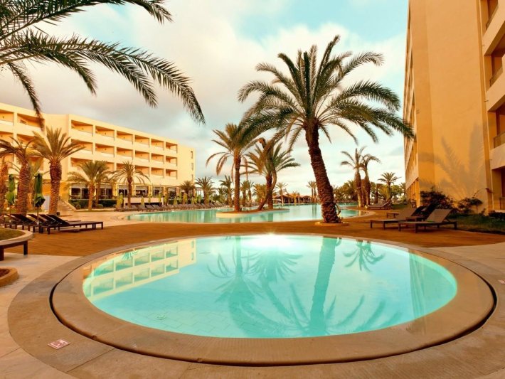 Monastir utazás Marvida Rosa Beach