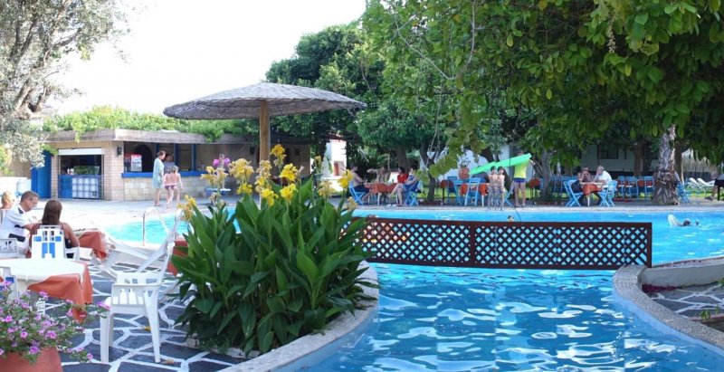 Rodosz utazás Oasis Hotel Bungalows