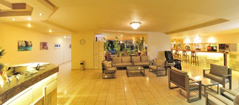 Rodosz utazás Carina Hotel