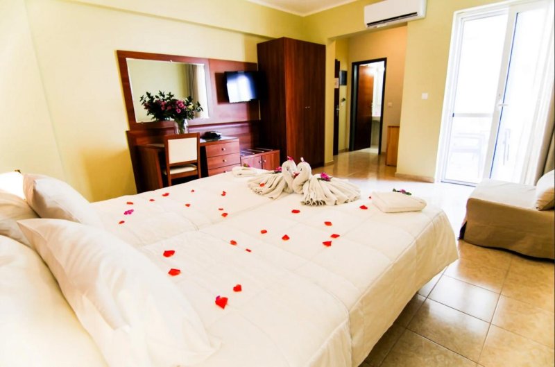 Rodosz utazás Esmeralda Hotel