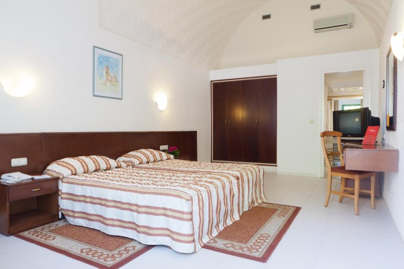 Sousse utazás Sunclub El Mouradi Club Kantaoui