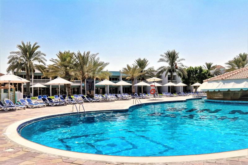 Ras Al Khaimah utazás Smartline Bin Majid Beach Resort Hotel