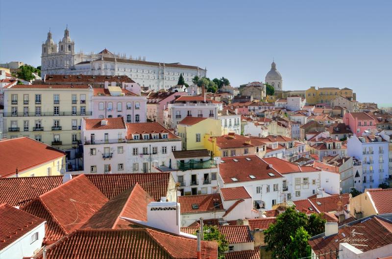 Porto utazás Portotól-Lisszabonig városlátogatás