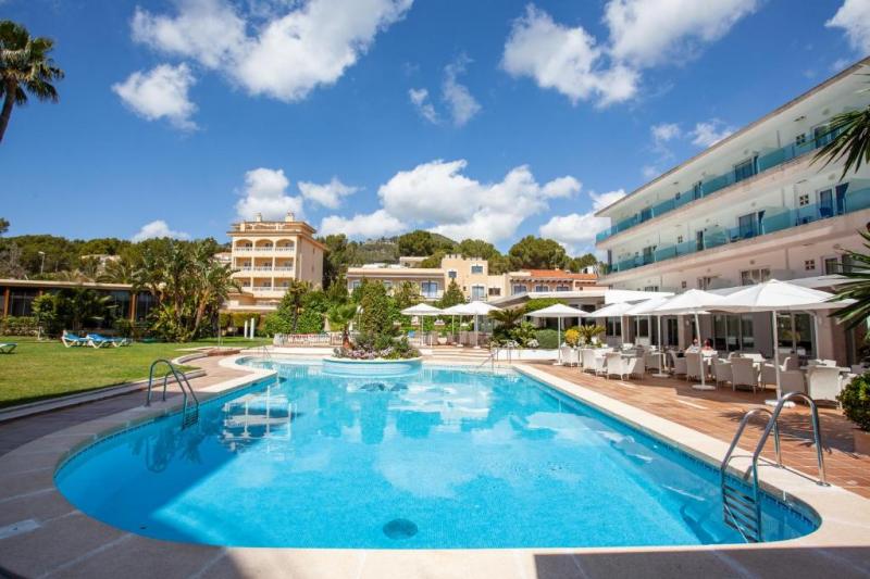 Mallorca Peguera utazás Grupotel Nilo and Spa