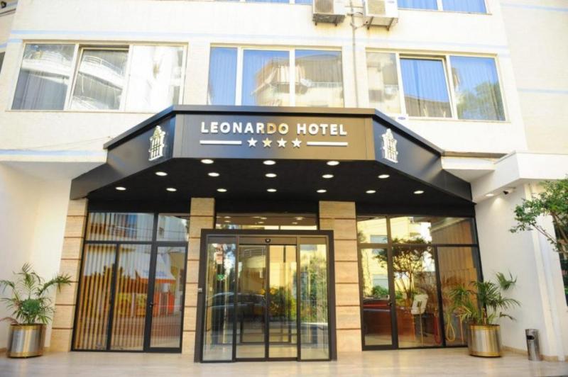 Durres utazás Leonardo Hotel