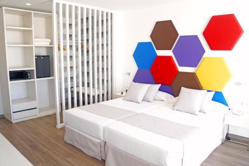 Tenerife Costa Adeje utazás Alexandre Hotel Troya