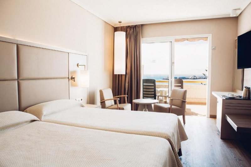 Tenerife utazás Arona Gran Hotel - Adults Only