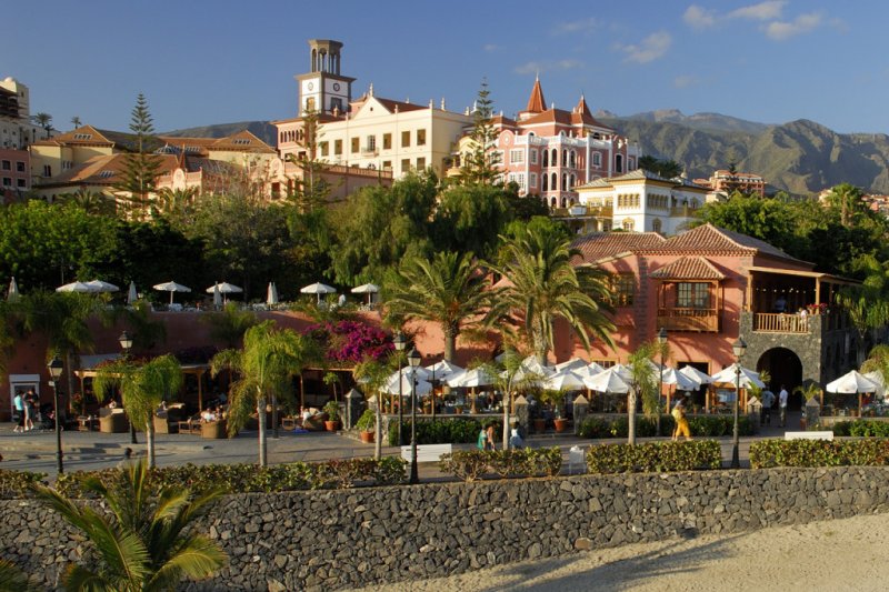 Tenerife utazás Bahia Del Duque Casas Ducales